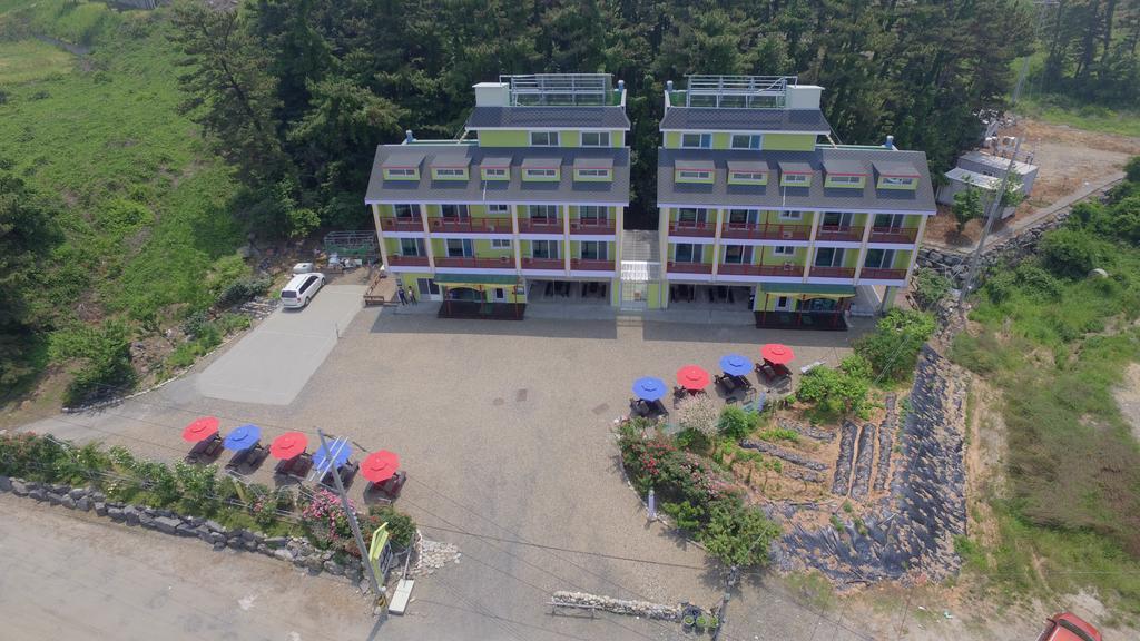 Yongdu Beach Pension Борьонг Екстериор снимка