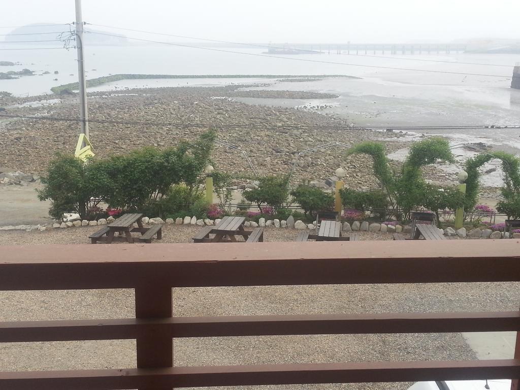 Yongdu Beach Pension Борьонг Екстериор снимка