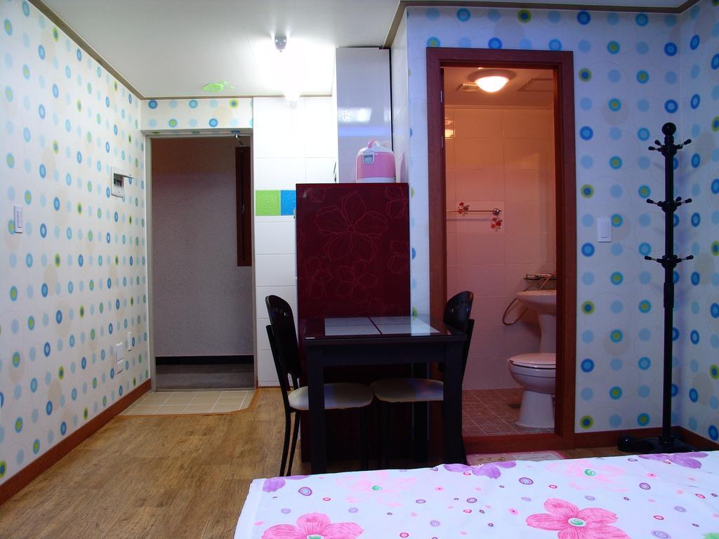 Yongdu Beach Pension Борьонг Екстериор снимка