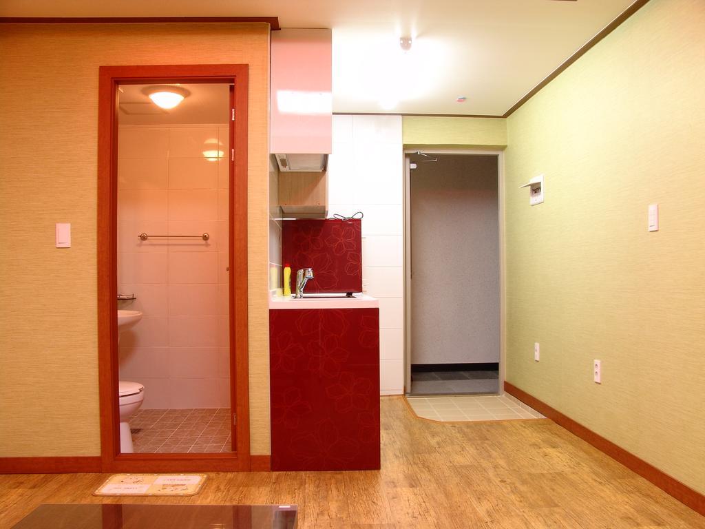 Yongdu Beach Pension Борьонг Екстериор снимка