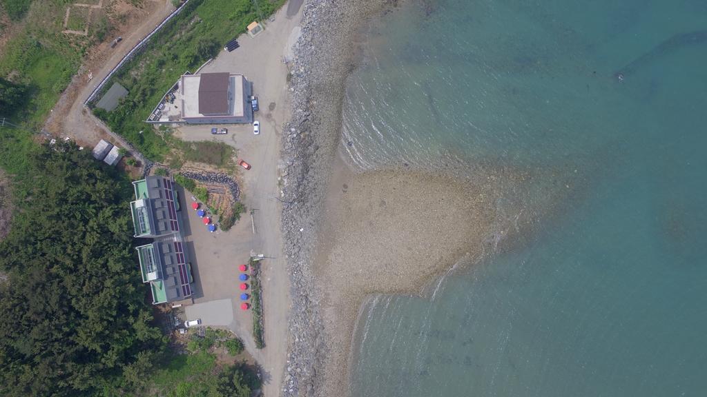 Yongdu Beach Pension Борьонг Екстериор снимка